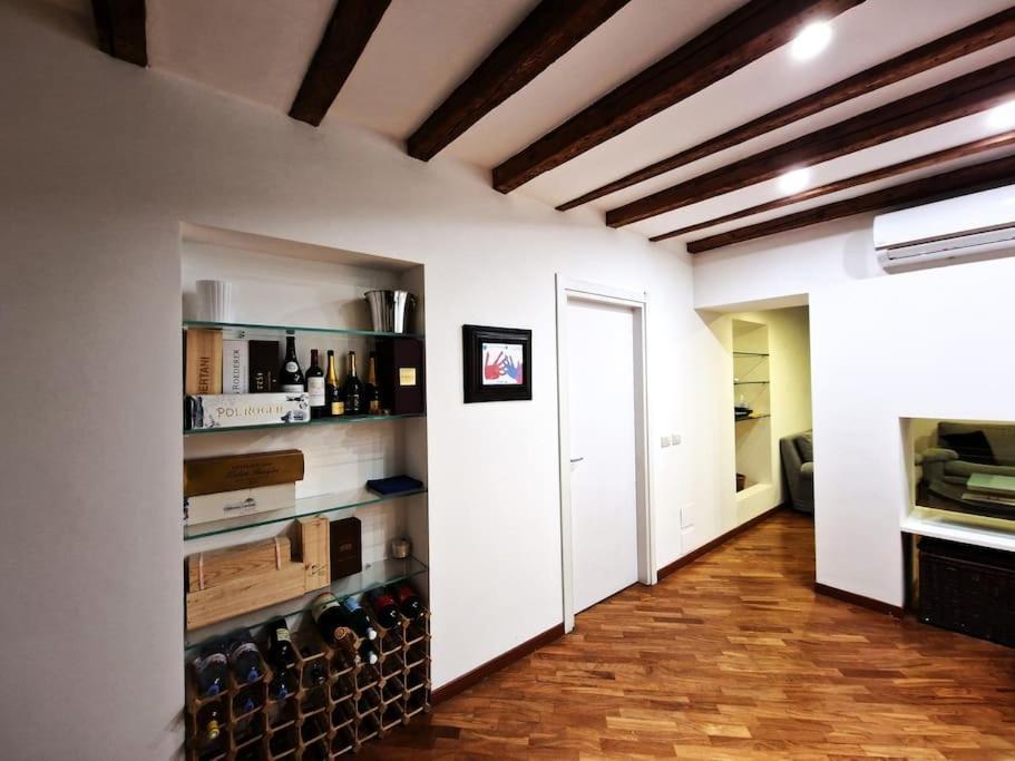 Magnifico Appartamento Ristrutturato Milano Esterno foto
