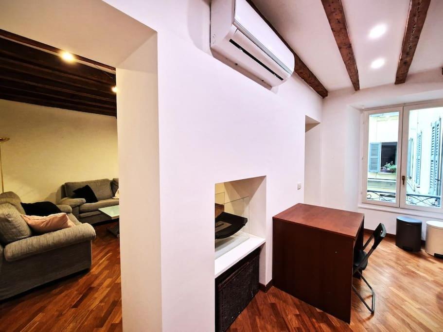 Magnifico Appartamento Ristrutturato Milano Esterno foto
