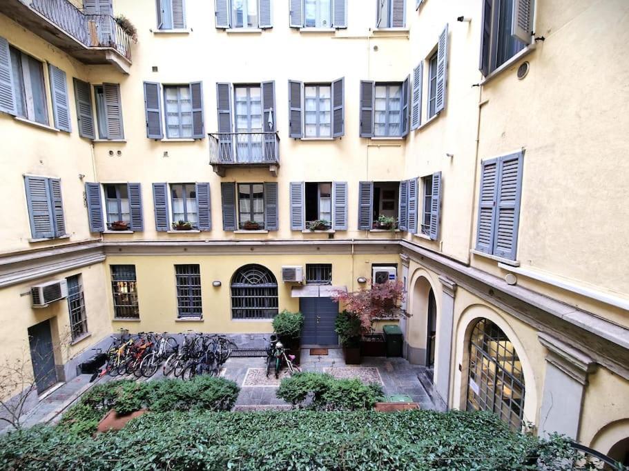 Magnifico Appartamento Ristrutturato Milano Esterno foto